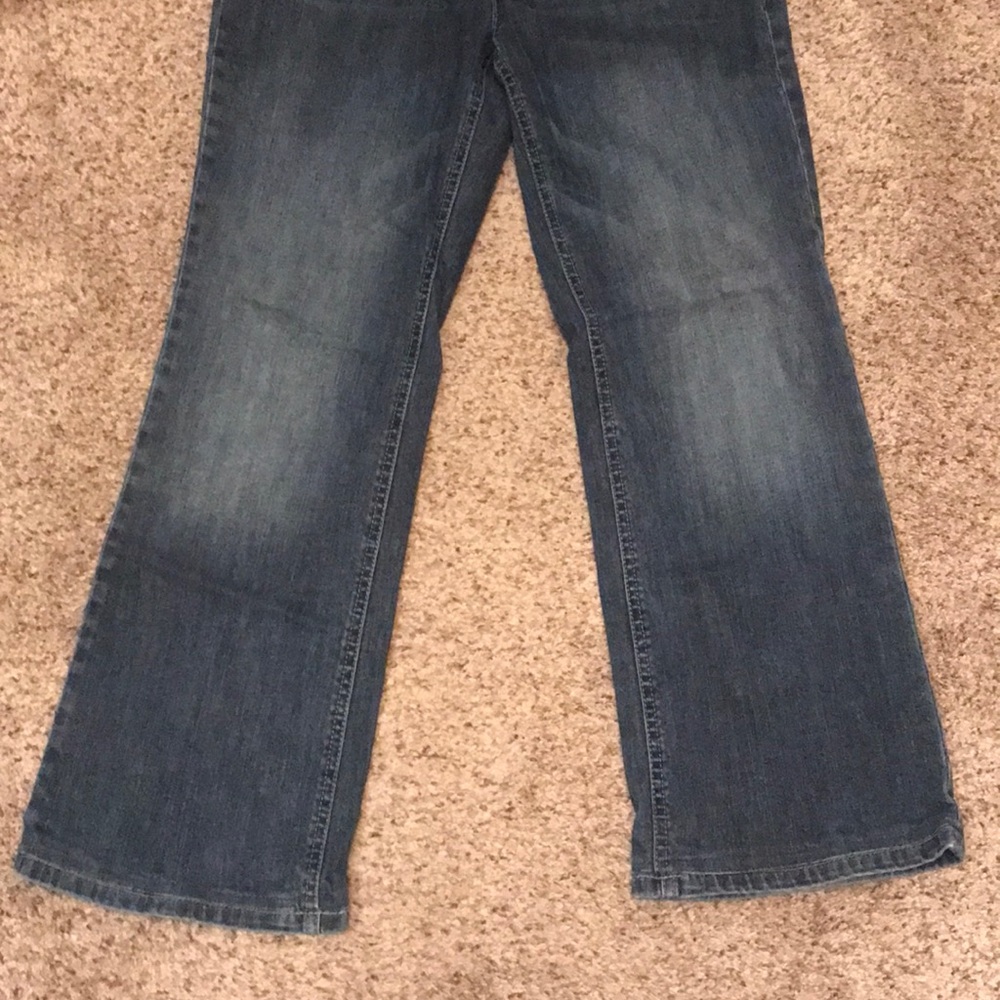 Jeans - Picture 2 of 3